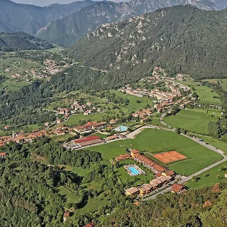 Hotell La Pertica 3*