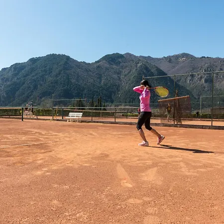 La Pertica Hotell 3*