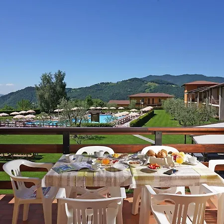 Hotel La Pertica 3*